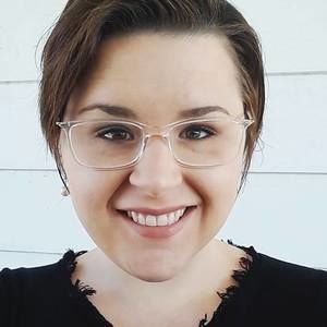 Meet your Posher, Hillary